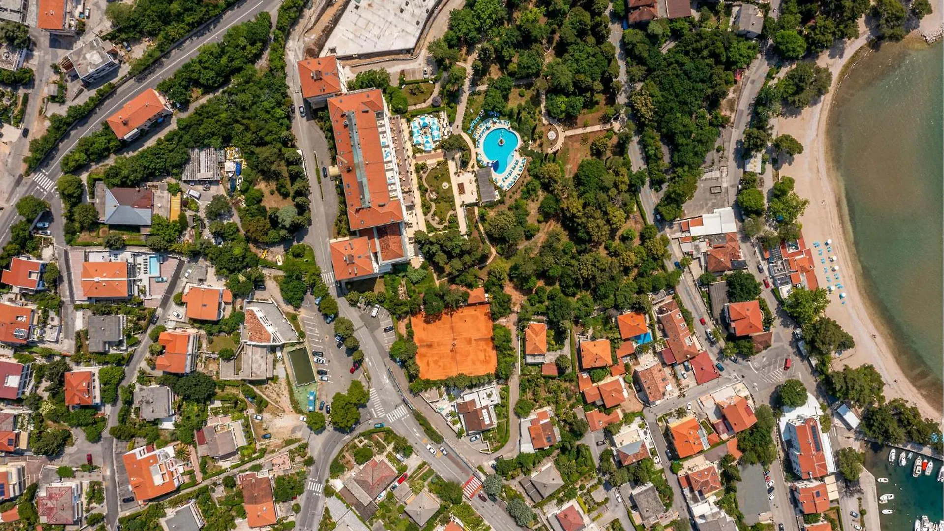 3 Bedroom Beautiful Apartment In Crikvenica